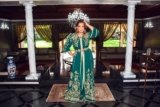 How to Style Jewel-Tone Pakistani Outfits for Evening Celebrations